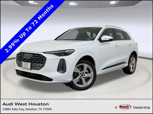 New 2025 Audi Q5 Premium Plus image 1