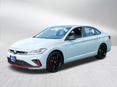 Certified 2025 Volkswagen Jetta GLI Autobahn w/ GLI Black Package image 3