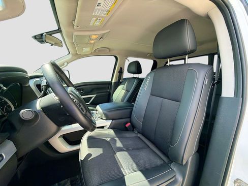 Certified 2019 Nissan Titan PRO-4X w/ Pro-4x Utility Package image 22