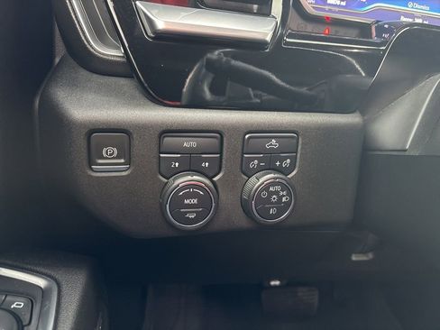 Used 2023 Chevrolet Silverado 1500 RST w/ Convenience Package II AWD/4WD image 24