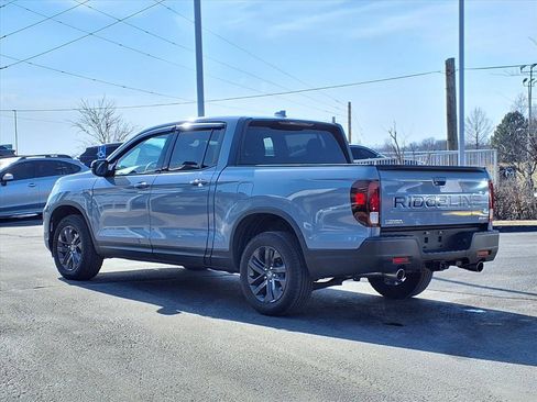 Used 2024 Honda Ridgeline Sport image 32