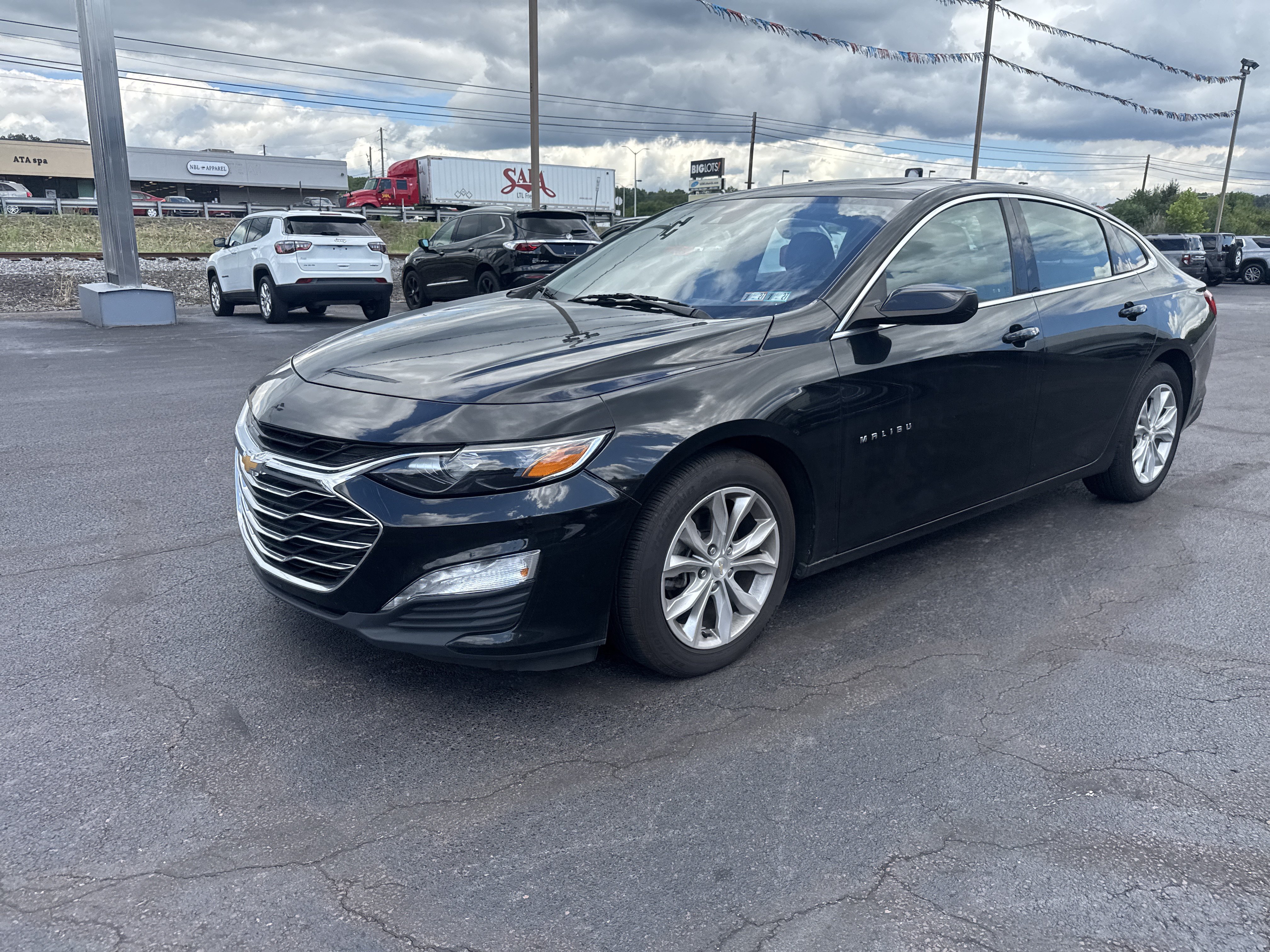 Used 2024 Chevrolet Malibu LT FWD image 8
