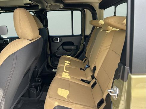 New 2026 Jeep Gladiator Willys AWD/4WD image 12