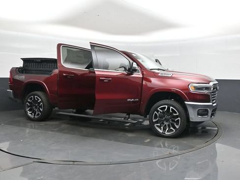 Used 2025 RAM 1500 Limited AWD/4WD image 54