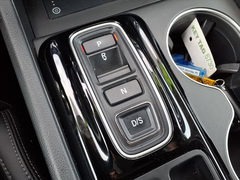 Used 2023 Honda Pilot Touring image 23