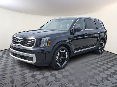Certified 2025 Kia Telluride S AWD/4WD image 3