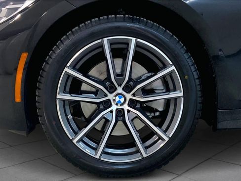 Used 2020 BMW 330i xDrive Sedan w/ Convenience Package image 10