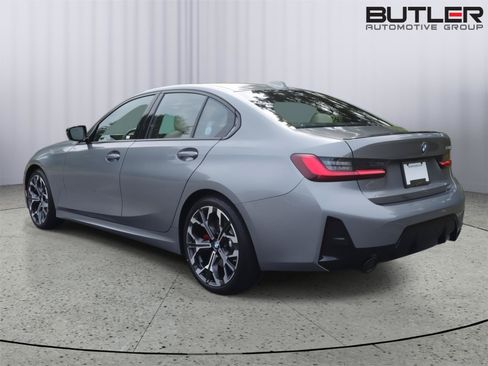 New 2026 BMW 330i Sedan w/ M Sport Package RWD image 5