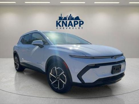 New 2026 Chevrolet Equinox EV LT image 7