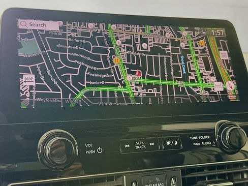 Used 2022 Nissan Armada SL image 16