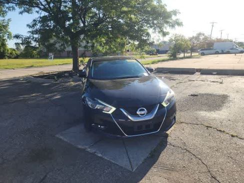 Used 2017 Nissan Maxima Platinum FWD image 5