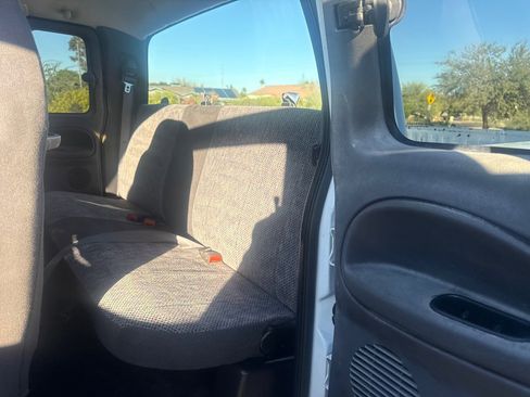 Used 2001 Dodge Ram 2500 Truck 2WD Quad Cab image 7