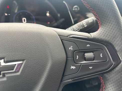 New 2026 Chevrolet Trax RS w/ Sunroof Package image 17