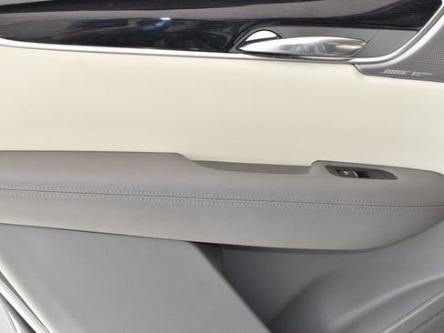Used 2024 Cadillac XT6 Premium Luxury w/ LPO, Floor Liner Package AWD/4WD image 21