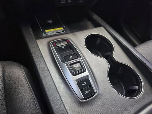 Used 2024 Honda Passport EX-L image 10
