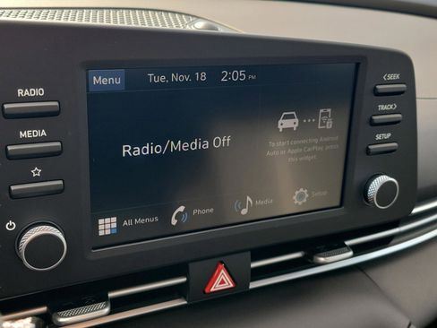 New 2026 Hyundai Elantra SE image 18