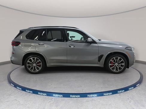 Certified 2024 BMW X5 xDrive40i w/ Executive Package image 4