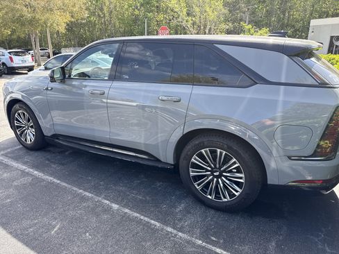 Used 2026 Cadillac Escalade IQ Sport 1 image 4