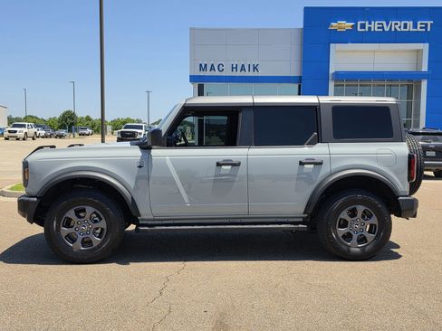 Used 2024 Ford Bronco Big Bend AWD/4WD image 2