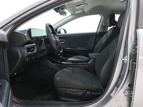 Used 2025 Kia K4 FWD image 17