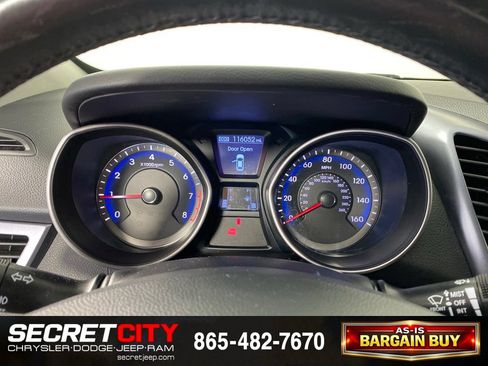 Used 2014 Hyundai Elantra GT w/ Option Group 02 FWD image 16