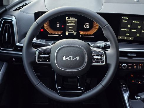 New 2025 Kia Sorento S FWD image 7