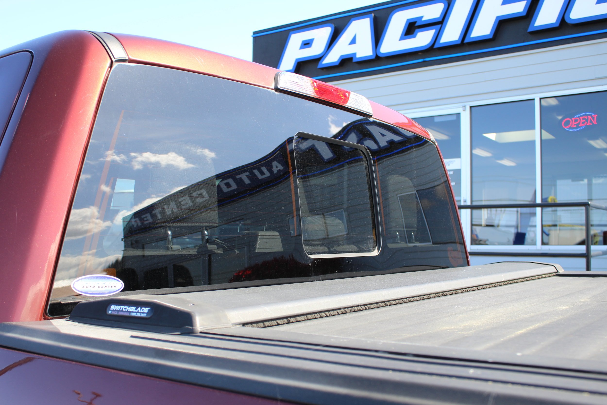 Used 2015 Ford F150 XLT w/ Equipment Group 302A Luxury AWD/4WD image 15