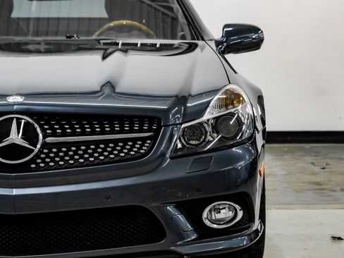 Used 2012 Mercedes-Benz SL 550 image 40