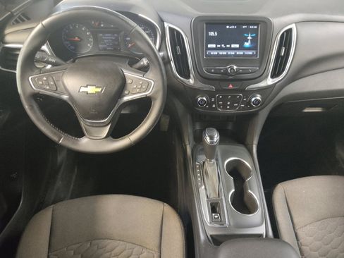 Used 2018 Chevrolet Equinox LT FWD image 22