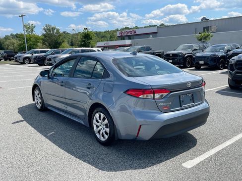 Used 2026 Toyota Corolla LE FWD image 14