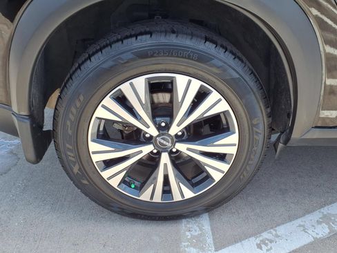 Used 2023 Nissan Rogue SV FWD image 9