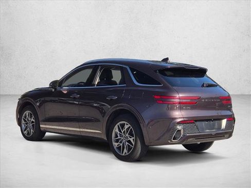 Used 2022 Genesis GV70 2.5T w/ Advanced Package image 7