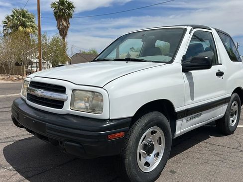 Used 1999 Chevrolet Tracker 2WD Convertible image 14