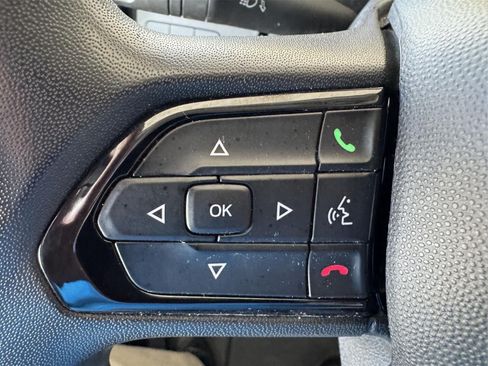 Used 2025 RAM ProMaster 2500 FWD image 11