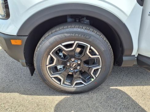 New 2025 Ford Bronco Sport Outer Banks w/ Outer Banks Tech Package+ image 22