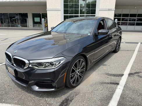 Used 2019 BMW 540i xDrive w/ M Sport Package AWD/4WD image 2