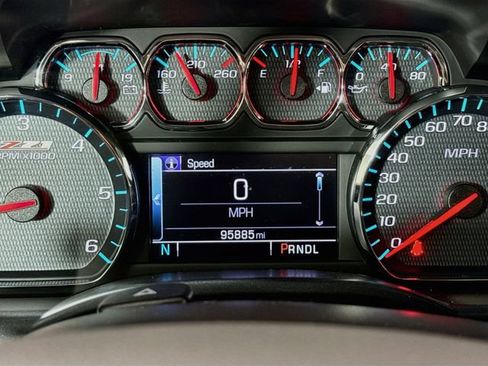 Used 2017 Chevrolet Silverado 1500 LT w/ All Star Edition AWD/4WD image 12