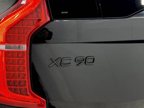 Used 2018 Volvo XC90 T8 Momentum w/ Convenience Package image 41