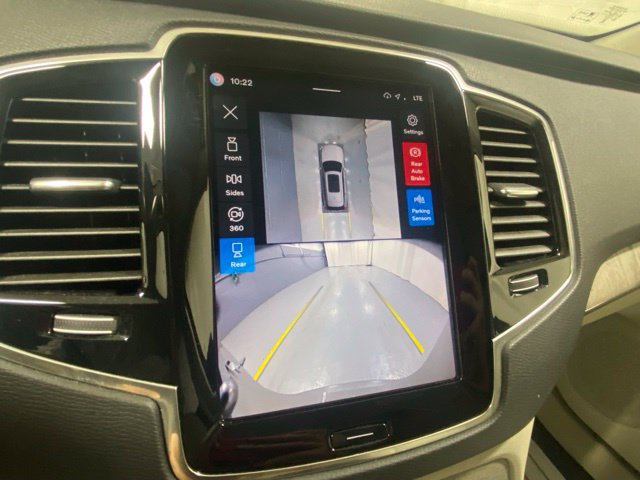 Used 2025 Volvo XC90 B5 Plus w/ Protection Package AWD/4WD image 23