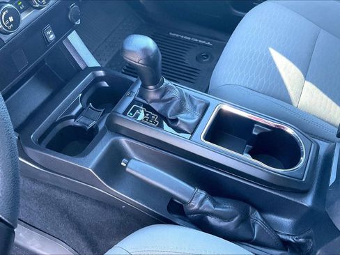 Used 2019 Toyota Tacoma SR w/ SR Convenience Package image 13