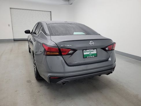 Used 2021 Nissan Altima 2.5 SR FWD image 6