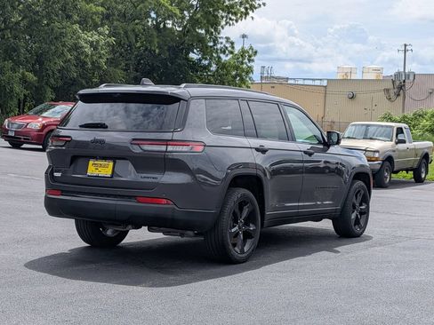 Used 2024 Jeep Grand Cherokee L Limited w/ Luxury Tech Group II AWD/4WD image 7