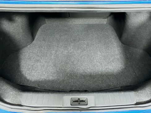 Used 2024 Nissan Sentra SV FWD image 27