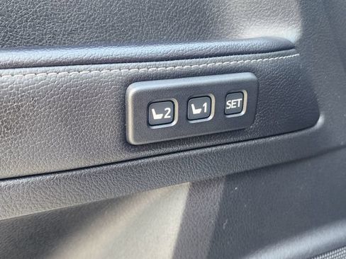 Used 2024 Toyota 4Runner Limited RWD image 13