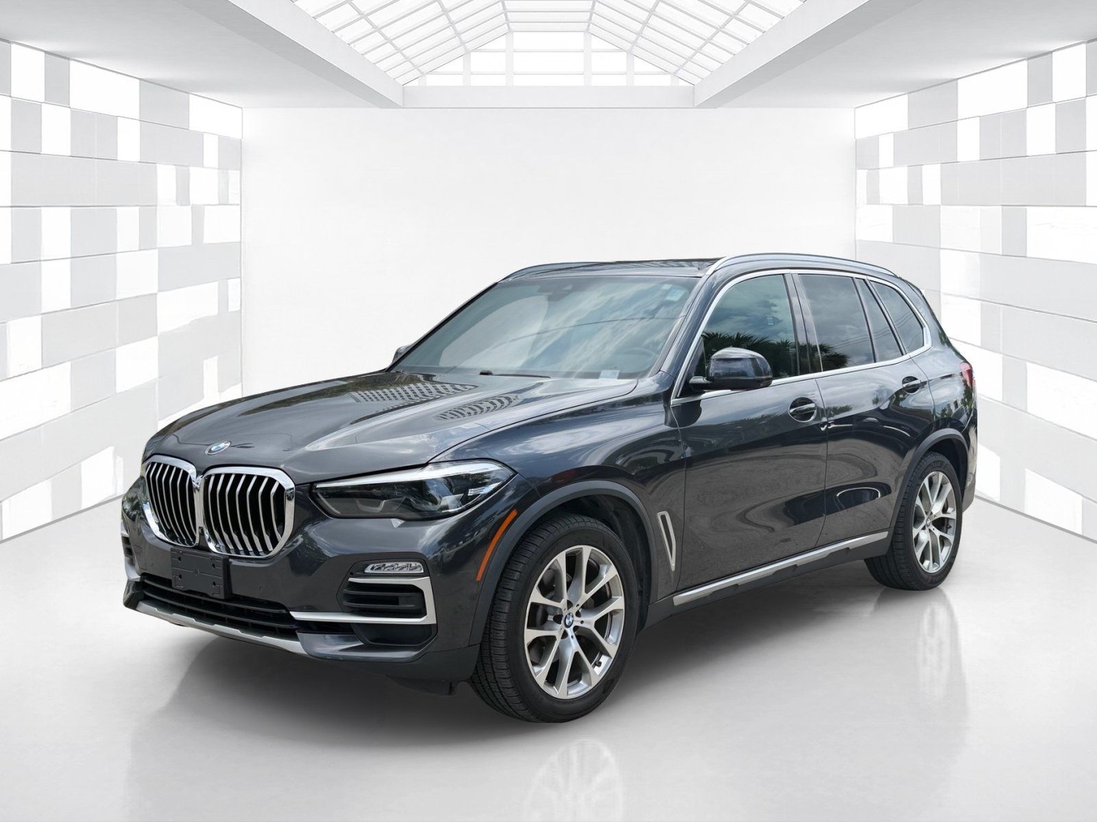 Used 2020 BMW X5 xDrive40i w/ Premium Package AWD/4WD image 3
