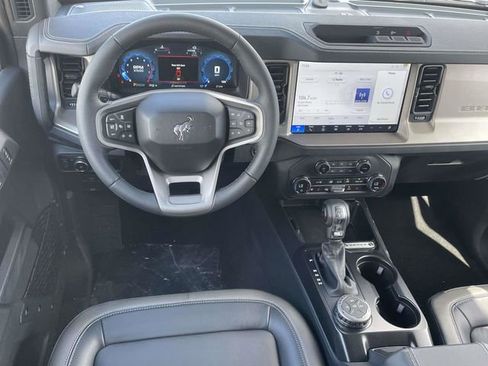 New 2025 Ford Bronco Outer Banks AWD/4WD image 6