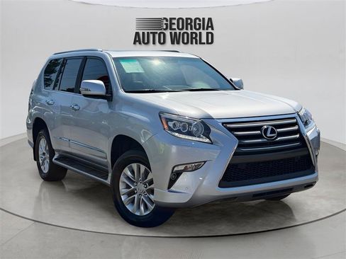 Used 2018 Lexus GX 460 Premium w/ Premium Package AWD/4WD image 10