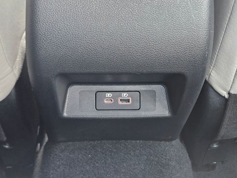 Used 2025 Nissan Altima 2.5 SV image 27