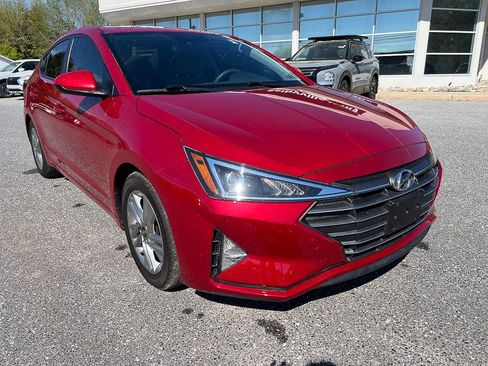 Used 2020 Hyundai Elantra SEL w/ Convenience Package (C2) FWD image 8