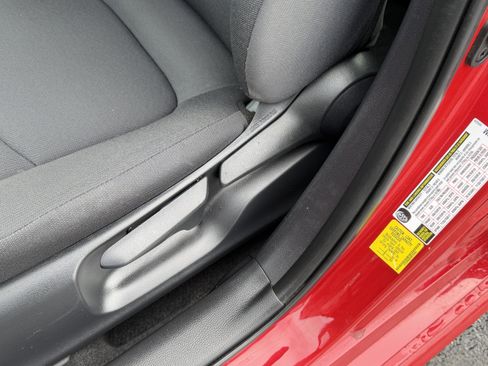 Certified 2021 Toyota Corolla LE image 24